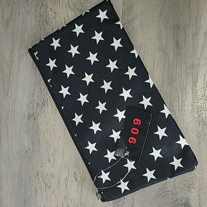 909 Zippered Accesory Pouch